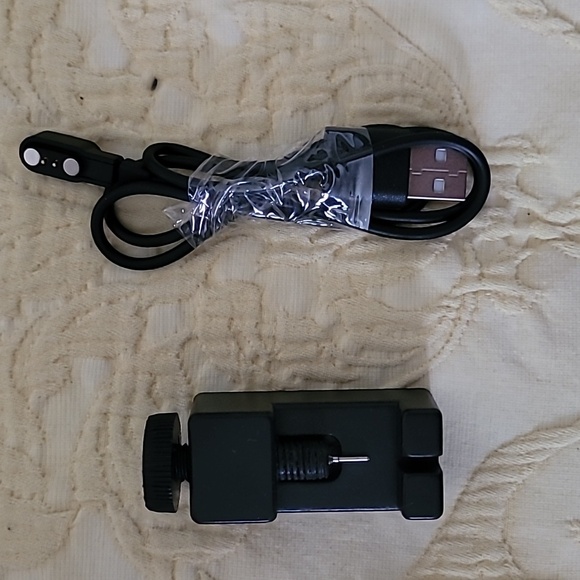 Smart Watch, NWOT - Picture 4 of 8